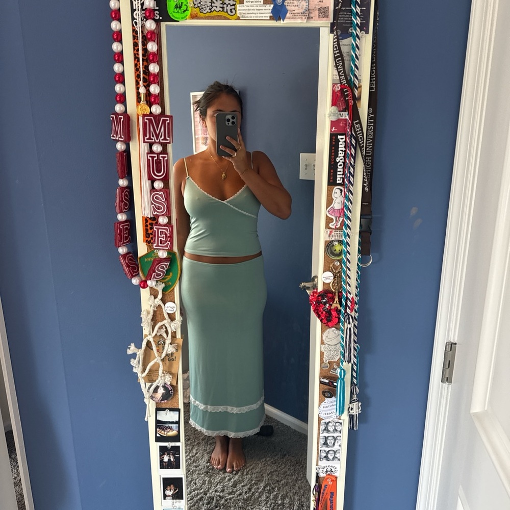 Tiger mist teal set with lace trim 
New with tags top size M bottoms in M or L